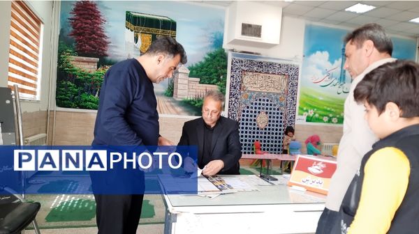 بازدید مدیر کل استان خراسان رضوی  از ستاد اسکان فرهنگیان ثامن 2