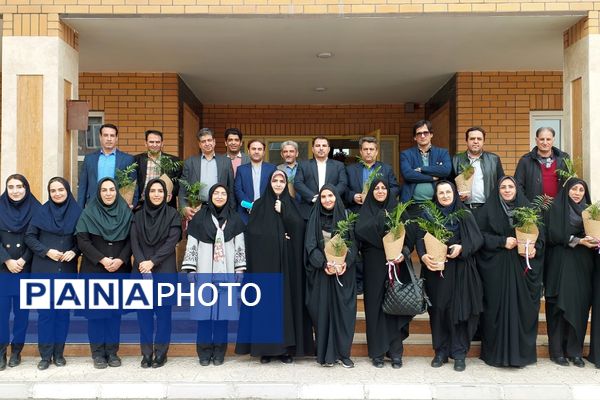 گردهمایی نمایندگان مدیران مناطق شهرستان‌های استان‌‌تهران در بهارستان‌۲