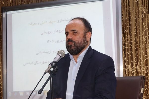 هر دانش‌آموز باید در مدرسه حداقل یک نقش و مسئولیت مشخص داشته باشد