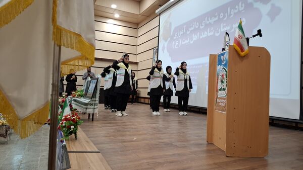 برگزاری مراسم یادواره شهدای دانش‌آموز در گچساران 