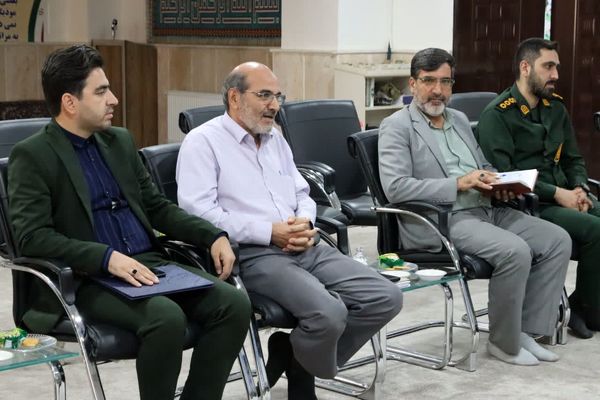 دومین نشست تخصصی برگزاری اعتکاف دانش‌آموزی در محمدشهر کرج