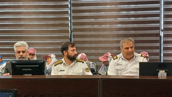 جمعی از دانش‌آموزان استان البرز به عنوان همیار پلیس انتخاب شدند
