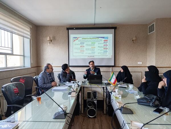 دومین جلسه هم‌اندیشی معاونان و مربیان پرورشی مقطع ابتدایی ناحیه ۵ مشهد