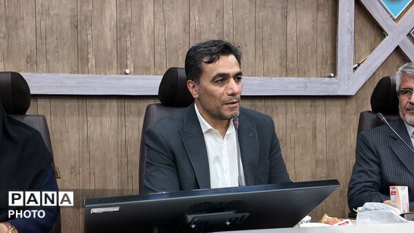 روایت تصویری از نشست گرامیداشت روز جهانی سوادآموزی در زنجان