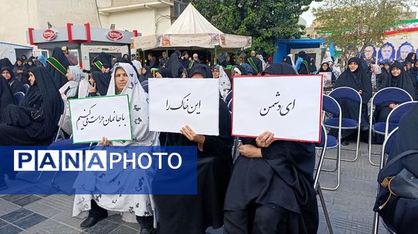 چهلم سردار حاجی‌زاده و فرزندان شهدا در منطقه ۱۷