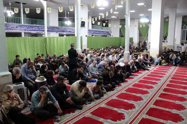 برگزاری مراسم گرامیداشت سالگرد ارتحال امام خمینی (ره) در شهر درق