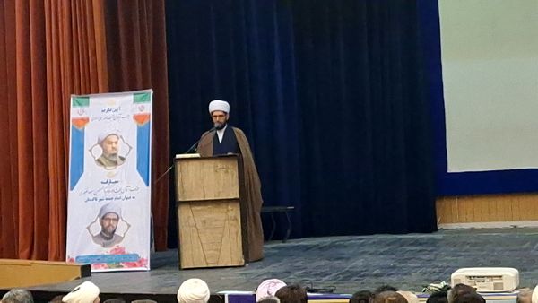 امام جمعه جدید تاکستان معرفی شد
