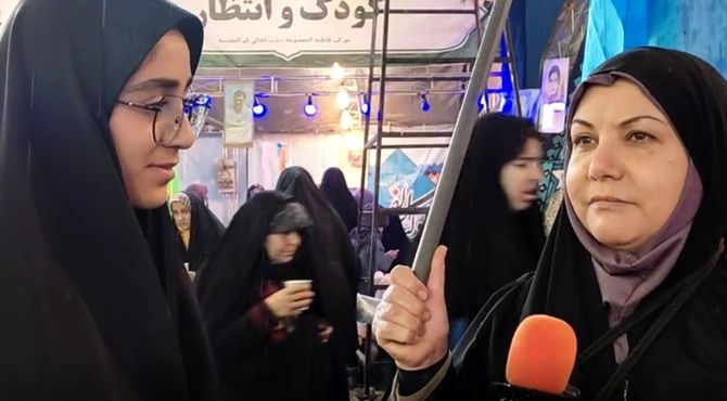 حضور منتظران ظهور در شادپیمایی جشن نیمه شعبان
