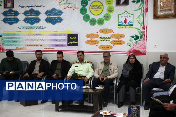 آیین جشن عاطفه‌ها در دبستان ولایت سمنان 