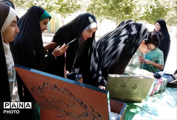 اردوی زیارتی ـ تربیتی یک‌روزه  دانش‌آموزان البرزی در کاروانی به قم و جمکران 