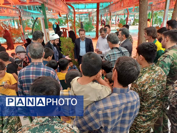 ‌حضور نوجوانان روستای مومن‌آباد قم در محفل روایتگری شهدا