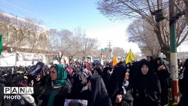 وداع باشکوه با سه قهرمان دلفانی 