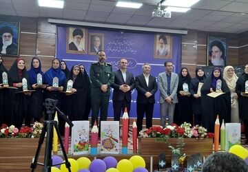 تجلیل از معلمان نمونه در قائمشهر