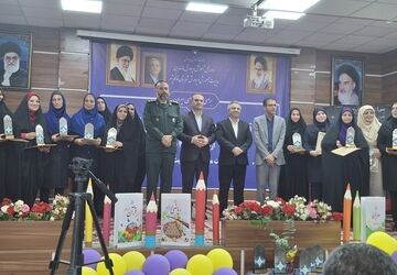 تجلیل از معلمان نمونه در قائمشهر
