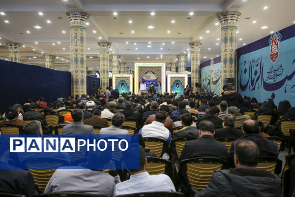 نشست صمیمی و ضیافت افطاری اصحاب رسانه و هنر در مسجد مقدس جمکران