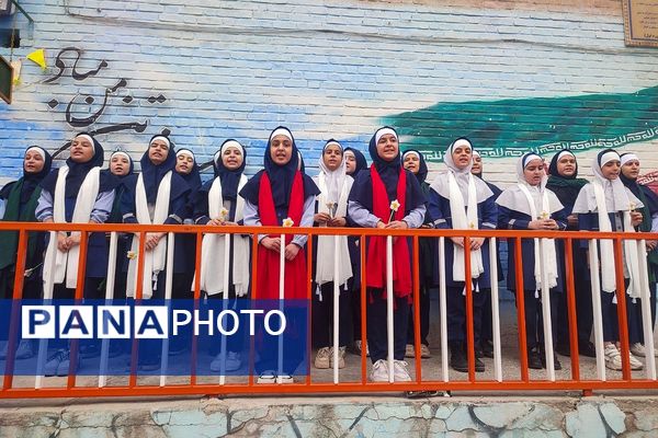 جشن باشکوه میلاد امام عصر (عج) در هئیت دخترانه ریحانه ها