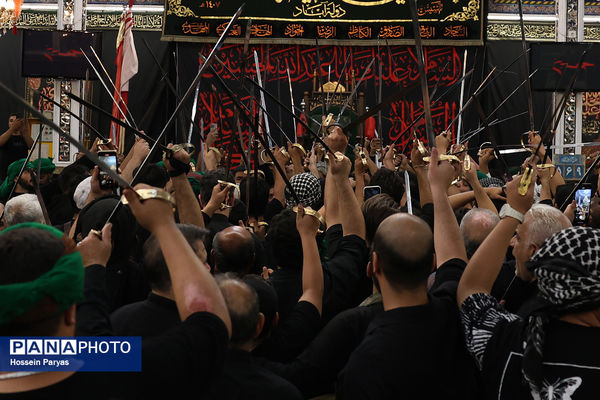 عزاداری شب عاشورا در محله دولت آباد تهران