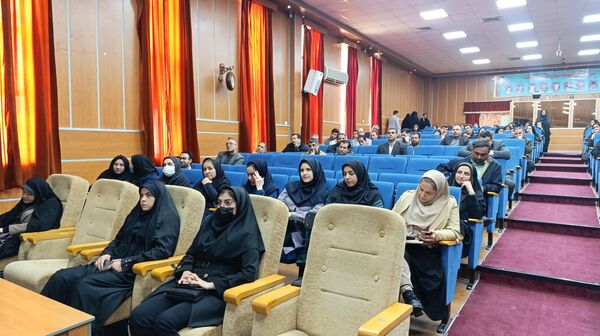 برگزاری طرح یاریگران زندگی در کانون ملائک شهرستان قرچک 