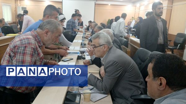 ملاقات مردمی استاندار مازندران با شهروندان محمودآباد