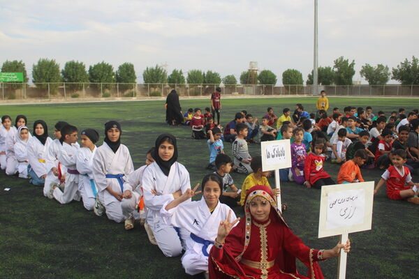 جشنواره بازی‌های بومی محلی در روستای دویره