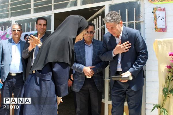 زنگ سپاس معلم در فاروج به صدا در آمد 