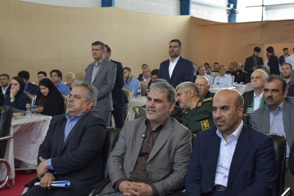  تعهدات در قبال کشاورزان و سرمایه‌گذاران طرح‌های خورشیدی باید اجرا شود