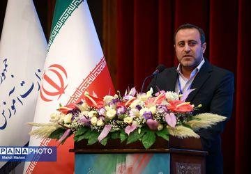 تحول دیجیتال در آموزش‌وپرورش؛ راه‌اندازی ۲۰۰ سامانه و تکمیل پرونده رشدی دانش‌آموزان تا سال ۱۴۰۵