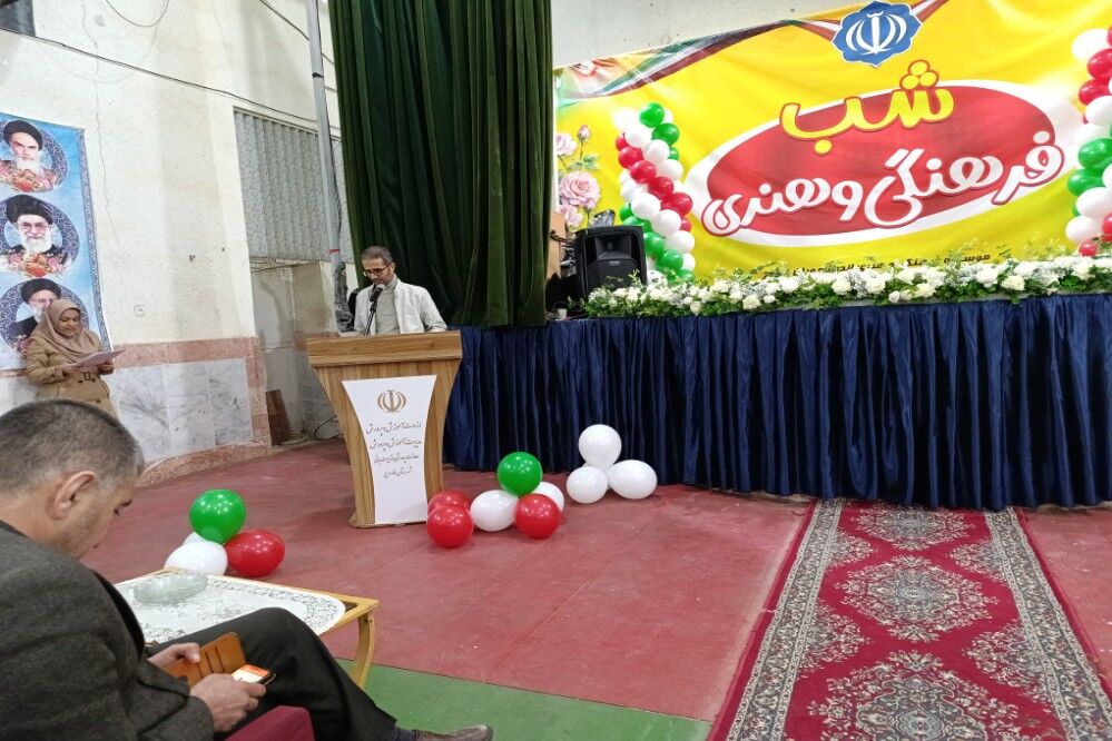 برگزاری مراسم شب فرهنگی و هنری در فاروج