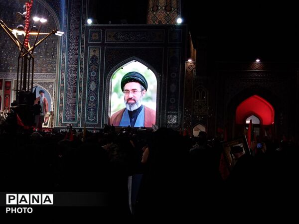 حماسه وفاداری در مشهد؛ حضور میلیونی مردم در بدرقه مقام معظم رهبری