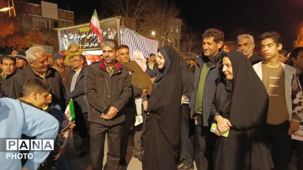  نماز استغاثه و راهپیمایی باشکوه مردم در سوگ رهبر شهید
