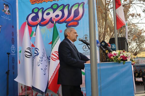در دل این زمستان سخت و از پس سال‌ها، همچنان عطر آزادی به مشام می‌رسد