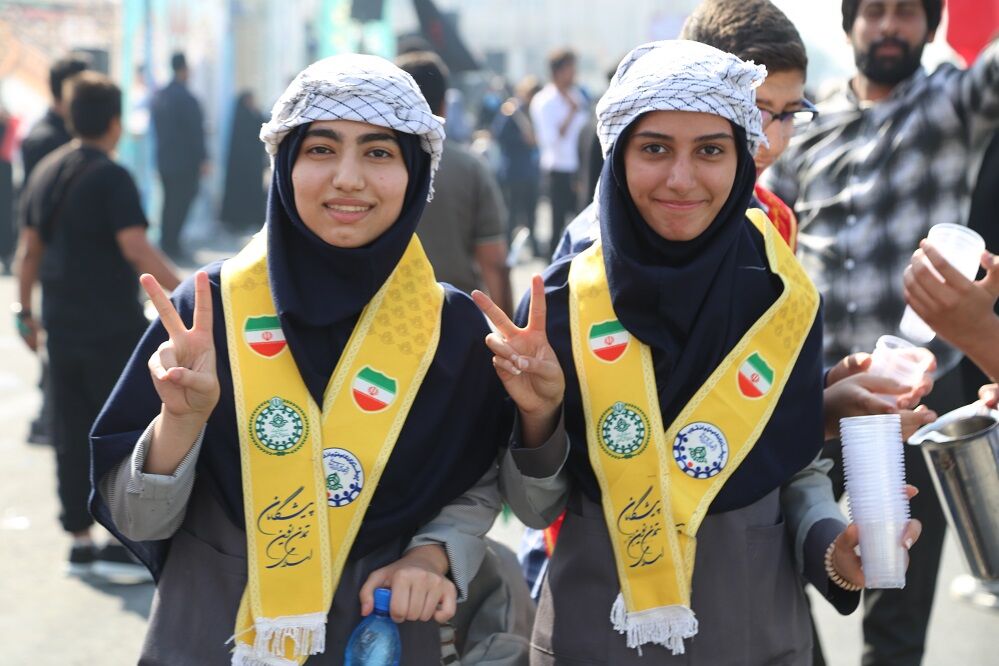دانش آموزان اهوازی انزجار از استکبار جهانی را در قاب دوربین پانا ثبت کردند