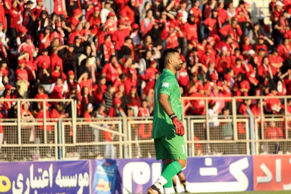 بازی بدون گل تراکتور و فجر سپاسی