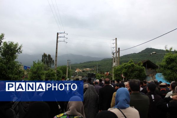 همایش پیاده‌روی خانوادگی در گلوگاه 