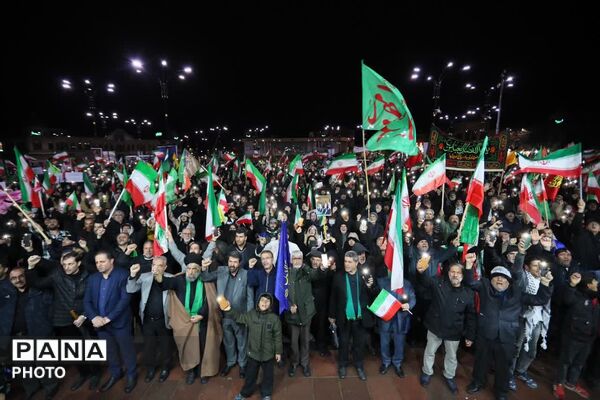 ندای رعدآسای «الله‌اکبر» در بزرگداشت یوم‌الله ۱۲ فروردین، در استان همدان