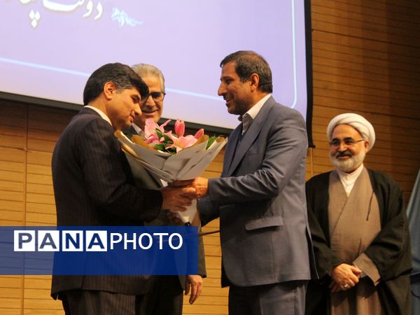 برگزاری مراسم تکریم و معارفه فرماندار مشهد مقدس