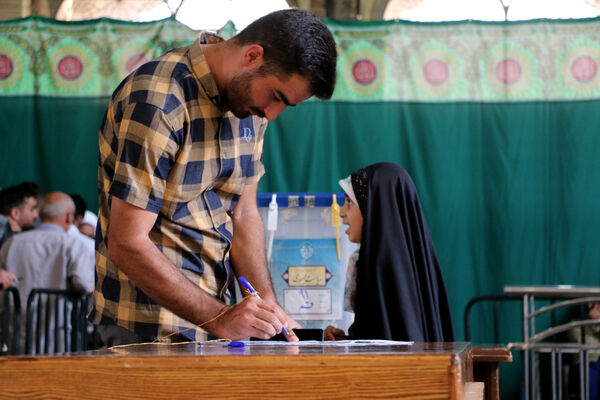 حضور نوجوانان قمی در انتخابات ریاست جمهوری -2