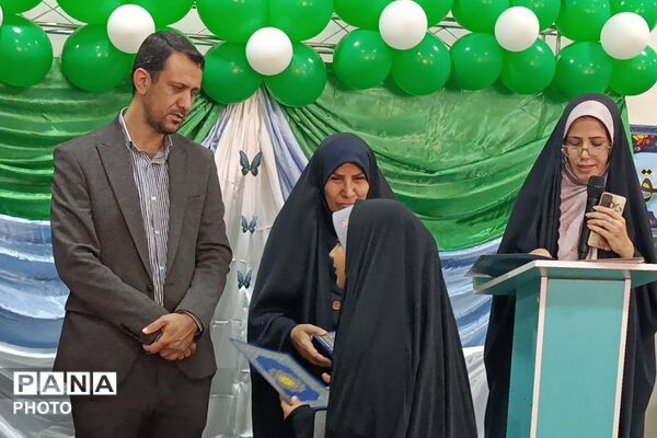جوانه‌های قرآنی شهرری در قاب تکریم؛ تجلیل از حافظان کودک و نوجوان