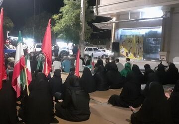 برگزاری مراسم عزاداری امام حسین (ع) در شهر ملکشاهی 
