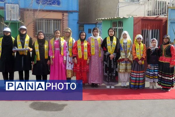 فجر دانش آموزی در قلبِ ری