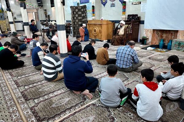 دیدار امام جمعه باقرشهر و کهریزک با معتکفین