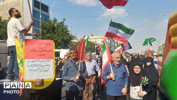 پیوند ناگسستنی دین و میهن در راهپیمایی عید غدیر