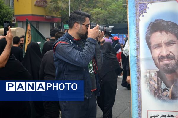 برپایی موکب عشاق الحسین سازمان دانش‌آموزی شهر تهران