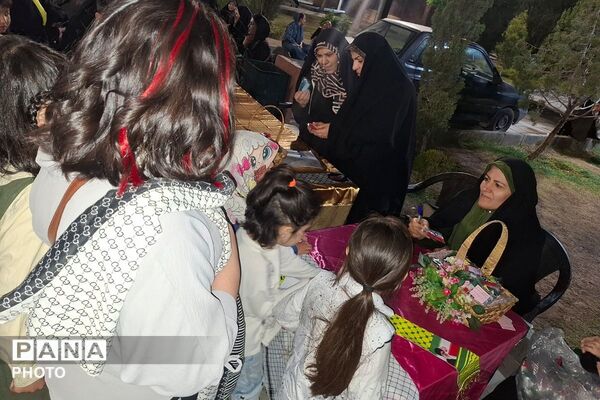 جشن ولادت حضرت معصومه(س) و گرامیداشت روز دختر در تجمعات خاورشهر شهرری