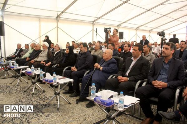 افتتاح ۱۲ کیلومتر از آزادراه کمربندی غربی قم با حضور وزیر راه و شهرسازی
