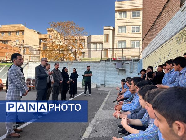 برگزاری انتخابات انجمن‌های ورزشی با حضور مسئولان آموزش و پرورش منطقه۱۵