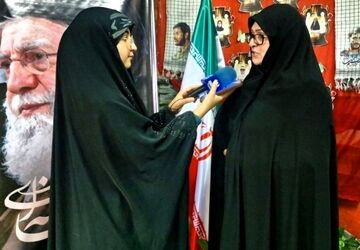 دبیرستان شهید همت در تدارک میزبانی از زائران خوزستانی