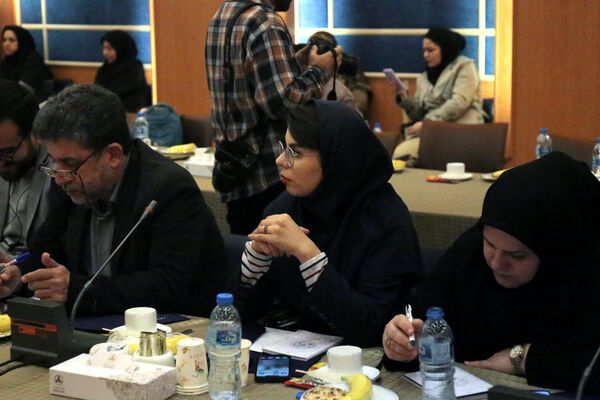 نشست خبری رئیس اتحادیه طلا، نقره جواهر و سکه تبریز