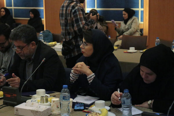 نشست خبری رئیس اتحادیه طلا، نقره جواهر و سکه تبریز