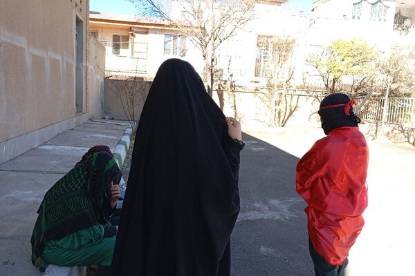 هیئت شهرستانی به مناسبت شهادت حضرت زهرا(س) در دبیرستان حضرت معصومه(س) شهرستان فیروزکوه